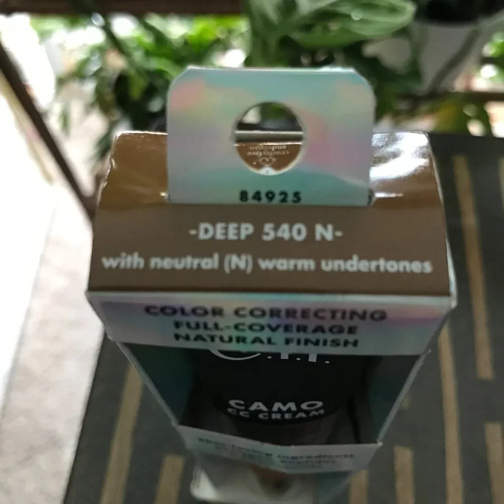 LOT Dark Tone Hide Concealer e.l.f. Camo CC Cream Covergirl Concealer Foundation